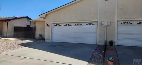 148 E Douglas Ln, Pueblo, CO 81001