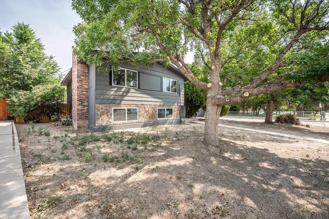 3937 Hollybrook Ln, Pueblo, CO 81005