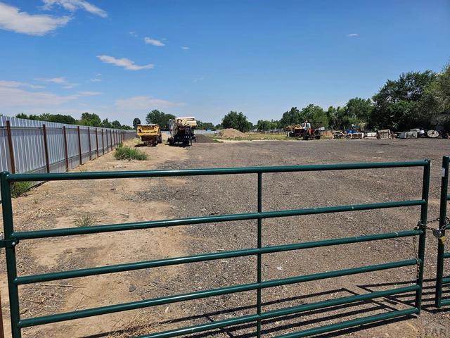 2718 S Mt Zion Way, Pueblo, CO 81005