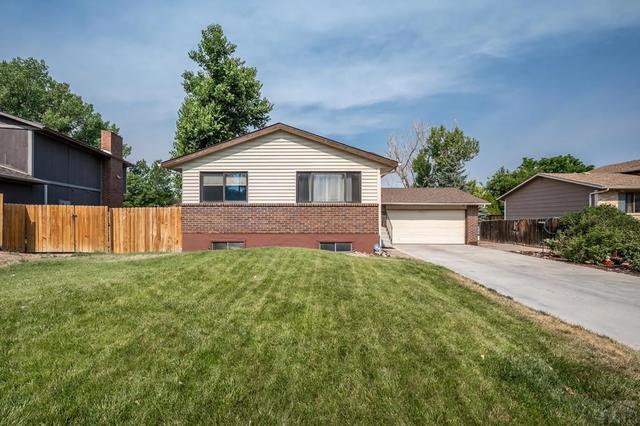 4 Wallflower Ct, Pueblo, CO 81001