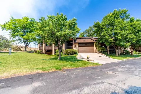 63 Country Club Vlg, Pueblo, CO 81008