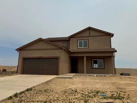 6233 Sawyer Ridge Dr, Pueblo, CO 81008