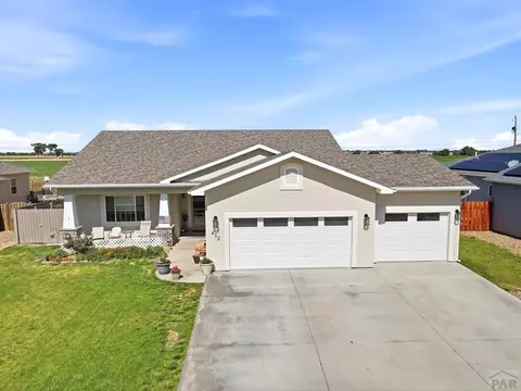 402 Kimble Ave, Swink, CO 81077