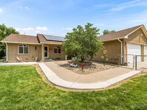 23837 Gale Rd, Pueblo, CO 81006