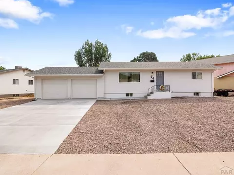 64 Radcliff Ln, Pueblo, CO 81005