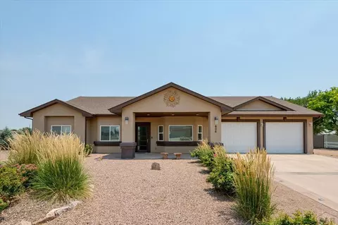 606 S Calaveras Dr, Pueblo West, CO 81007