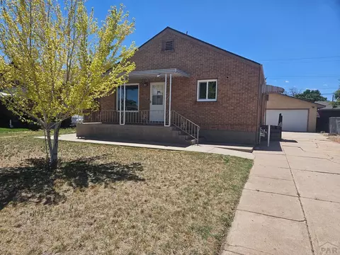 1817 Claremont Ave, Pueblo, CO 81004