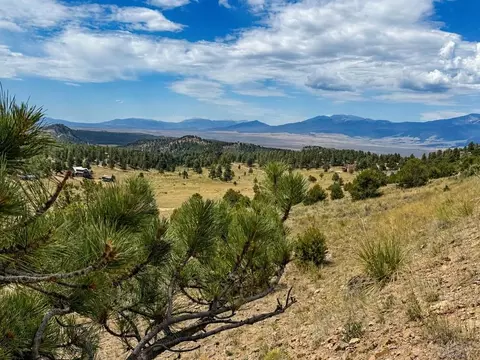 1054 Keepsake Loop, Westcliffe, CO 81252 photo 4