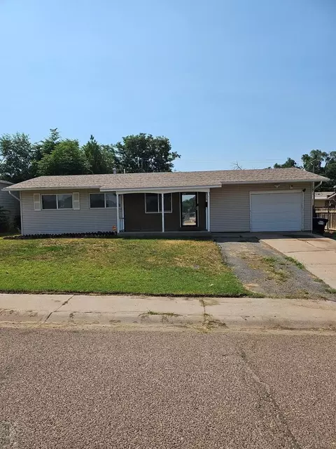 78 Caledonia Rd, Pueblo, CO 81001