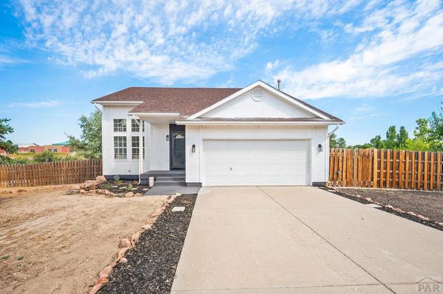 473 Hook Ct, Pueblo West, CO 81007