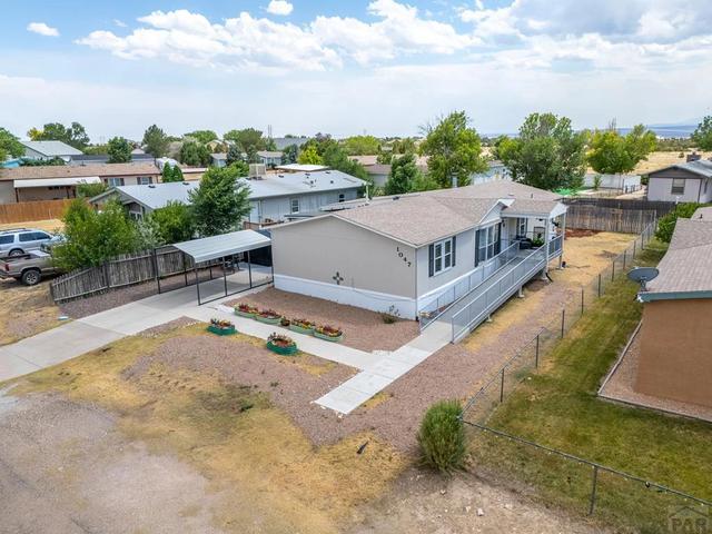 1047 S Saddlerock Dr, Pueblo West, CO 81007