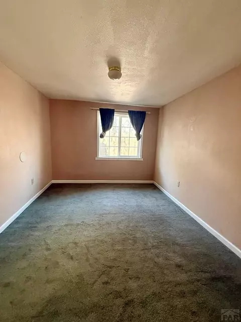 523 E Parmenter, Lamar, CO 81052 photo 9
