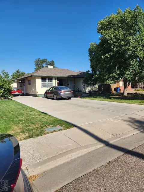 2107 Oakland Ave, Pueblo, CO 81004