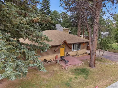 305 S Fairview, Woodland Park, CO 80863