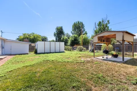 Exterior - 1002 E 2nd St, Florence, CO 81226 photo 3 of 6
