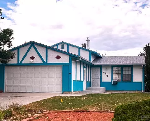 2301 Newcastle, Pueblo, CO 81008