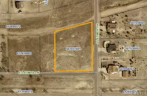467 S Latimer Dr, Pueblo West, CO 81007