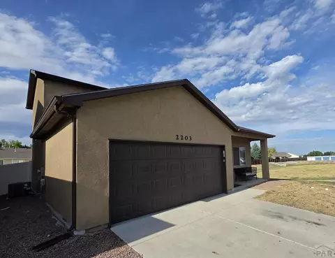 2203 Antelope Way, Pueblo, CO 81005