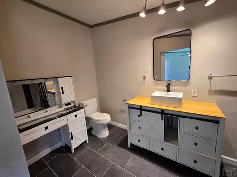 Bath - 8229 Green Ln, Rye, CO 81069 photo 1 of 3