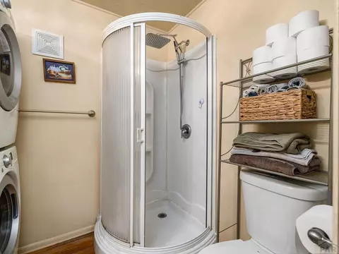 Bath - 9020 Pine Ave, Beulah, CO 81023 photo 1 of 1