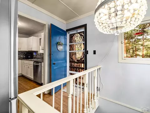 Entry Way - 9020 Pine Ave, Beulah, CO 81023 photo 3 of 5