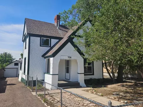 708 W 16th St, Pueblo, CO 81003