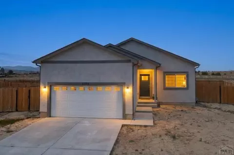 3125 Lunar Dr, Colorado City, CO 81019