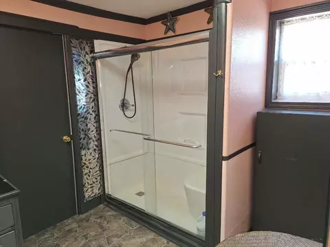 Bath - 649 E 10th Ave, Springfield, CO 81073 photo 2 of 2