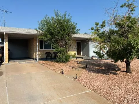 15 Solar Dr, Pueblo, CO 81005