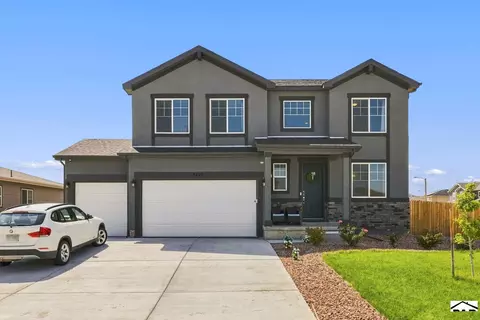 3425 Bella Luna Dr, Pueblo, CO 81001