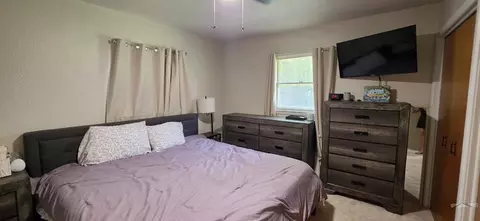 Bedroom - 79 Mayhew Dr, Lamar, CO 81052 photo 2 of 5