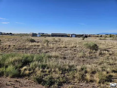 224 E Longmont Dr, Pueblo West, CO 81007