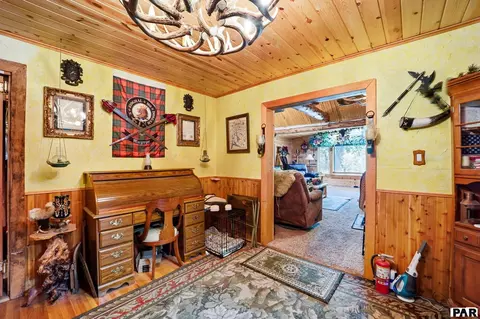 Entry Way - 6001 Boulder Ave, Rye, CO 81069 photo 2 of 6