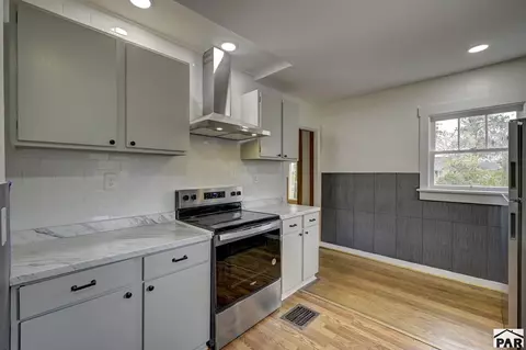Kitchen - 2070 Main St, Rye, CO 81069 photo 2 of 2