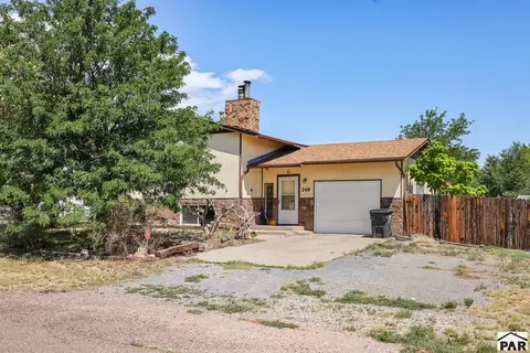 248 S Dacona Dr, Pueblo West, CO 81007