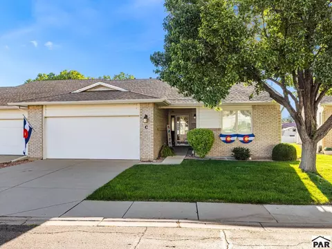 207 Bridle Trl #C, Pueblo, CO 81005