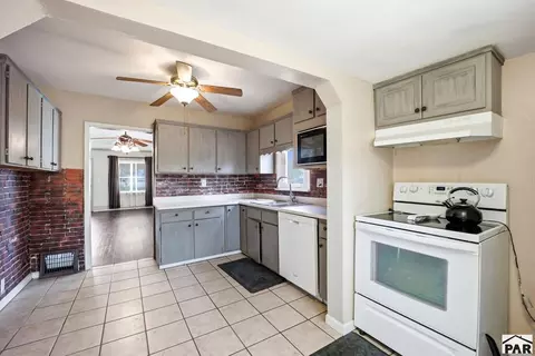 Kitchen - 1722 Carson Ave, La Junta, CO 81050 photo 5 of 5