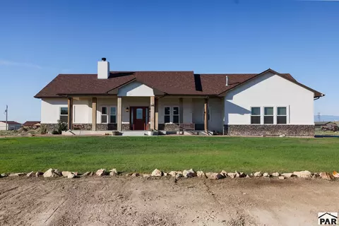 1140 E Cloudburst Ln, Pueblo West, CO 81007