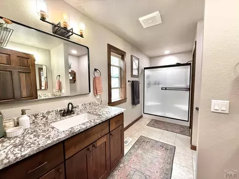 Bath - 741 Junkins Loop, Westcliffe, CO 81252 photo 8 of 14