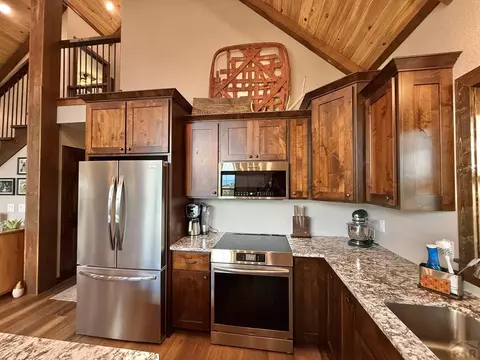 Kitchen - 741 Junkins Loop, Westcliffe, CO 81252 photo 5 of 9