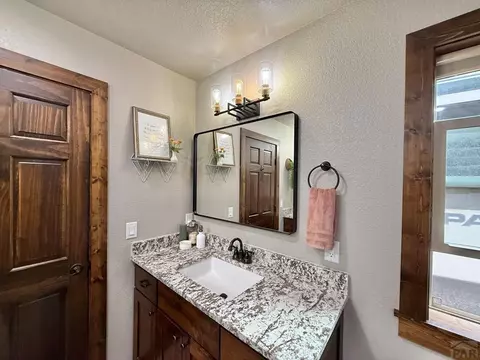Bath - 741 Junkins Loop, Westcliffe, CO 81252 photo 3 of 14