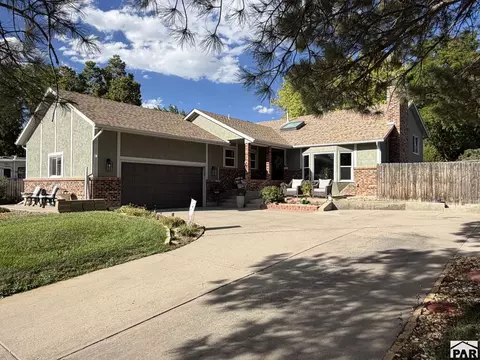 4702 Cedarweed Blvd, Pueblo, CO 81008