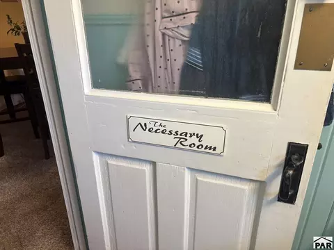 Entry Way - 1213 E 4th St, La Junta, CO 81050 photo 2 of 3
