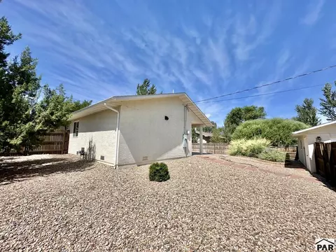 Exterior - 1609 S 13th St, Lamar, CO 81052 photo 7 of 11