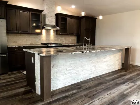 Kitchen - 1609 S 13th St, Lamar, CO 81052 photo 5 of 12