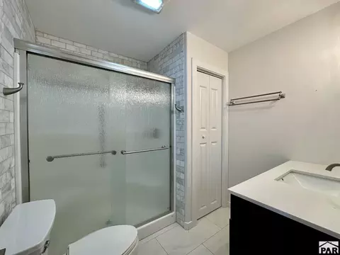 Bath - 1609 S 13th St, Lamar, CO 81052 photo 2 of 3