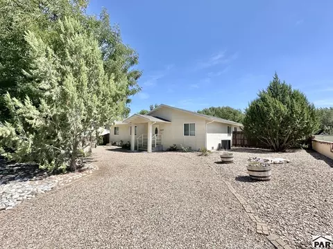 Exterior - 1609 S 13th St, Lamar, CO 81052 photo 1 of 11