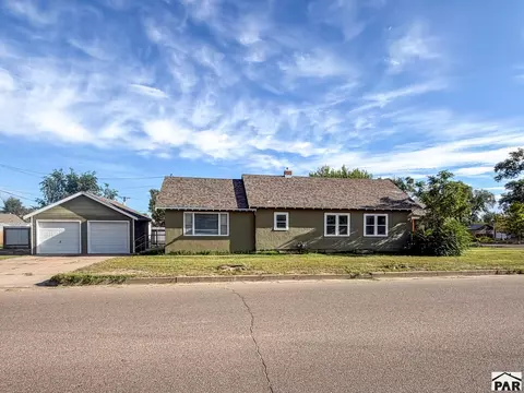 Exterior - 910 S 7th St, Lamar, CO 81052 photo 2 of 2