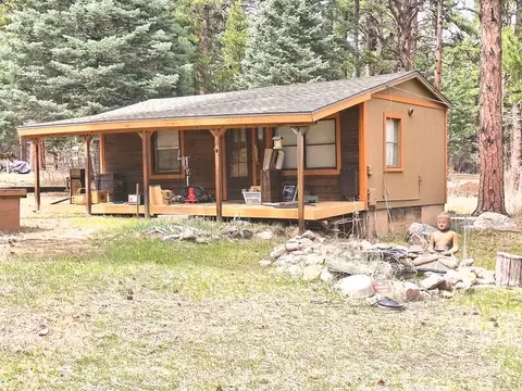 Exterior - 8285 Park Rd, Rye, CO 81069 photo 9 of 17