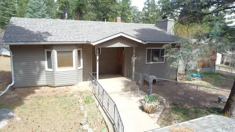 Exterior - 8285 Park Rd, Rye, CO 81069 photo 2 of 17